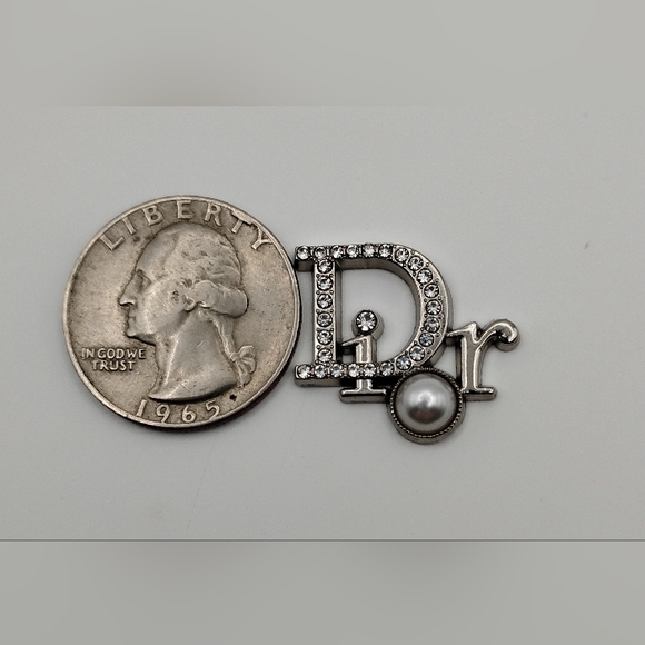 Dior Jewelry - Dior Silver Crystal and Pearl Charm